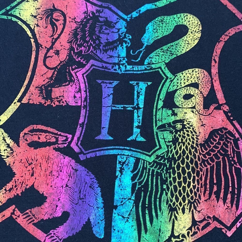 Harry Potter Hogwarts Fitted Graphic T-shirt Girls XL Black - Picture 3 of 8